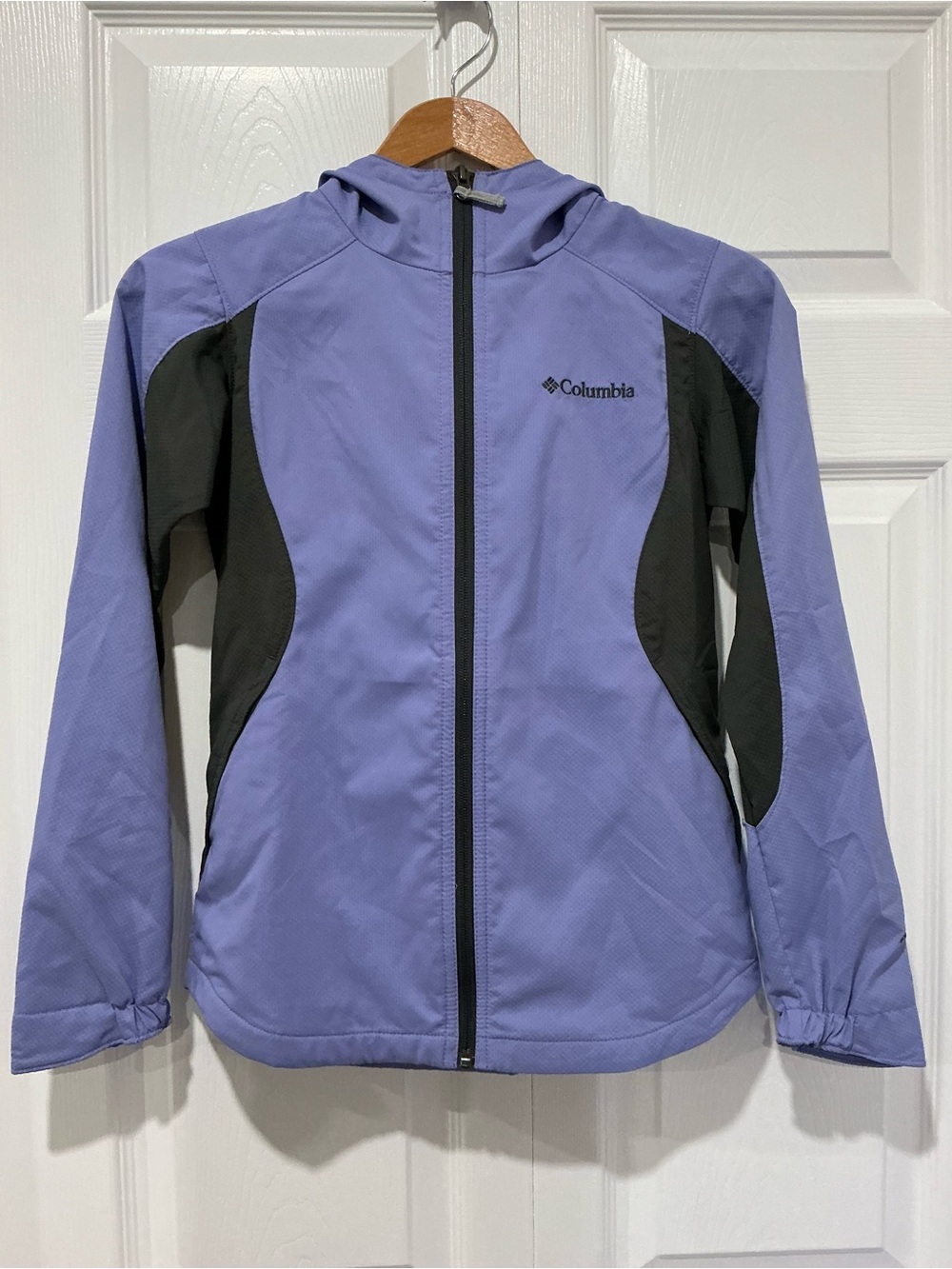 Kid’s Purple and Gray Columbia Jacket/Windbreaker Size M